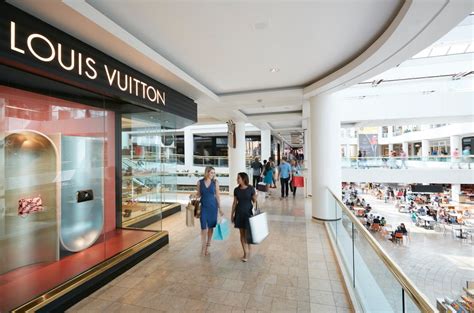 louis vuitton fashion valley|louis vuitton natick mall.